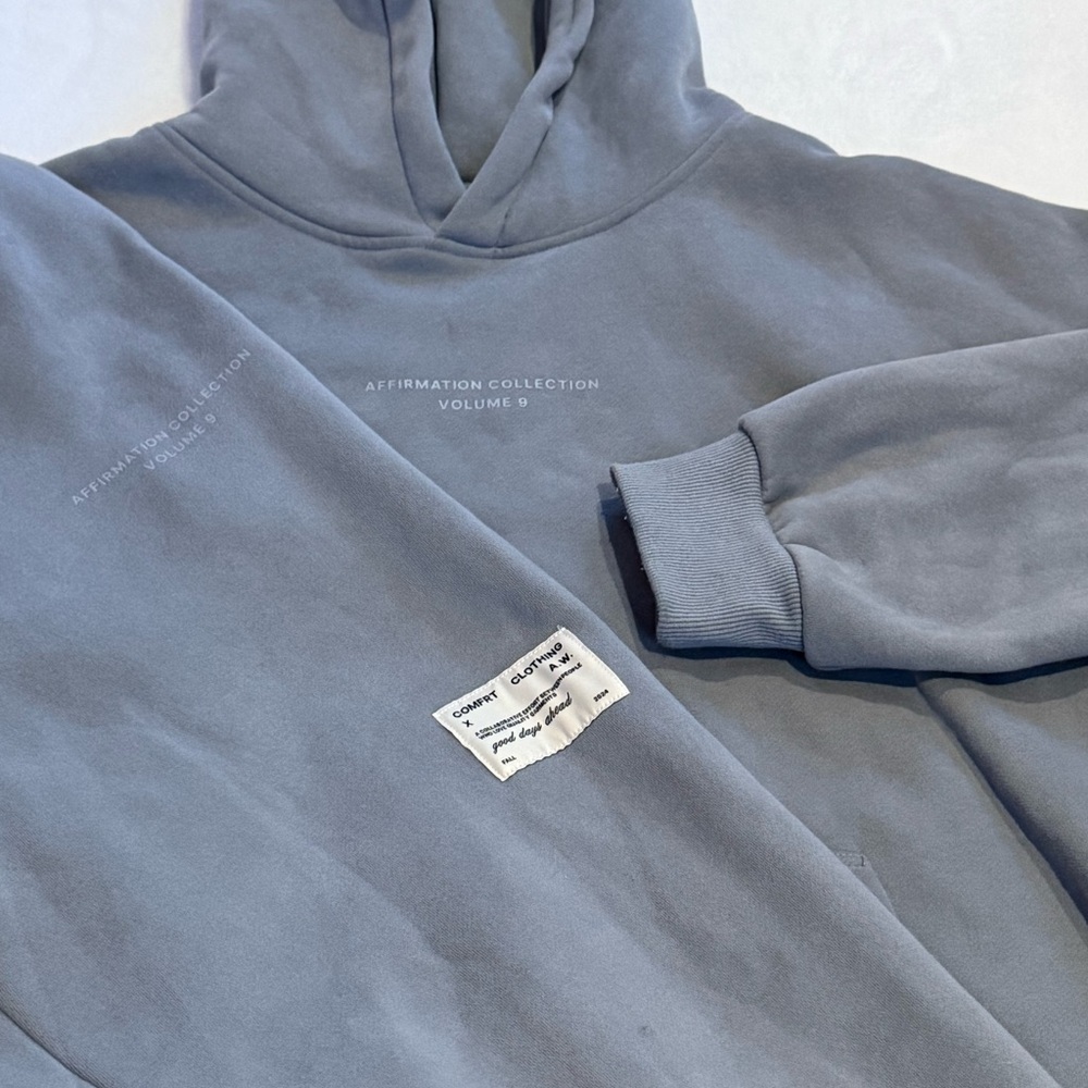 Comfrt affirmation series blue hoodie and sweatpants set